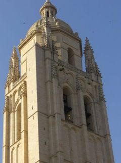 campanario de la catedral de Segovia 